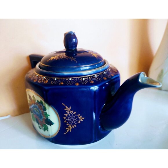 Vintage Moriage Cobalt Blue Hand Painted Japan Tea Pot 1950's - Picture 3 of 14